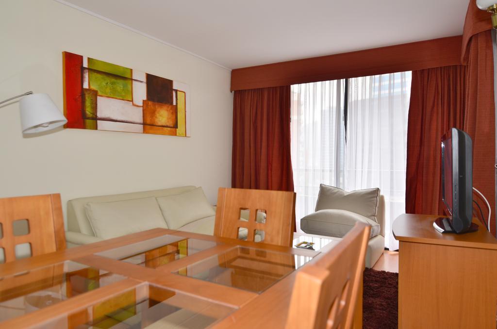 Rent A Home Bosque Norte Santiago Exterior photo