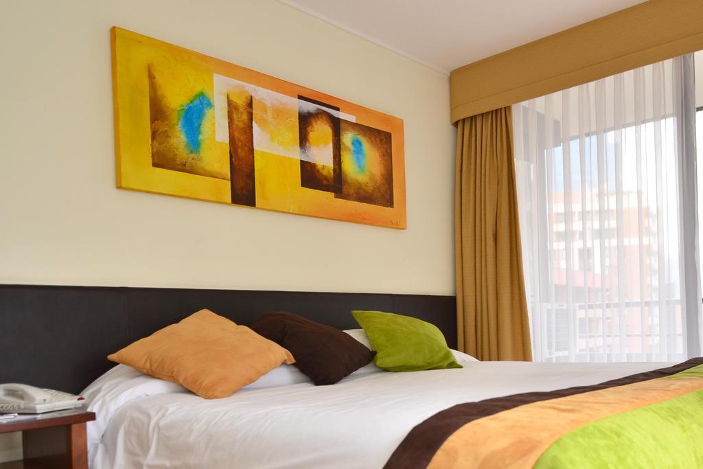 Rent A Home Bosque Norte Santiago Exterior photo